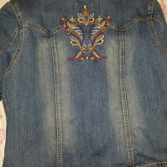 Denim jacket - Picture 4 of 5
